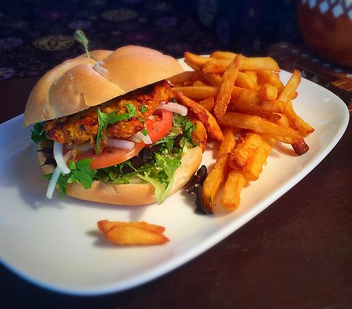 Chicken Tikka & Chips Burger